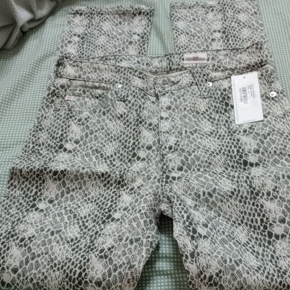 ⭐$10 Bundle NWT AG ADRIANO GOLDSCHMIED Snake Print High Rise Straight Leg Pants